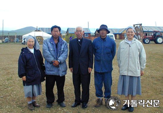 몽골 방문하고 돌아온 박정일 주교