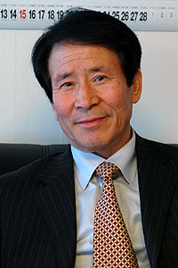 소설집 '무지개' 낸 김상원씨