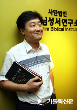 [저자와의 만남] 「우가릿어 문법」 「우가릿어 사전」 국내 최초 출간한 주원준 박사