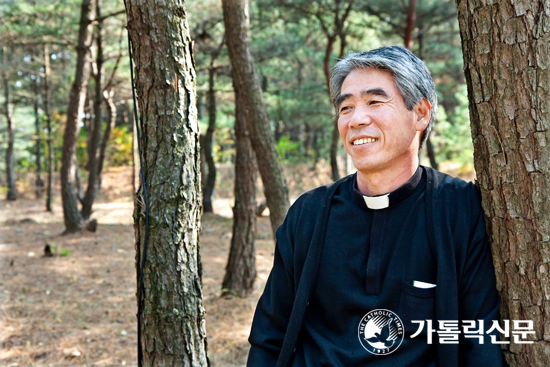 [저자와의 만남]「빈 그릇」 펴낸 들꽃마을 최영배 신부