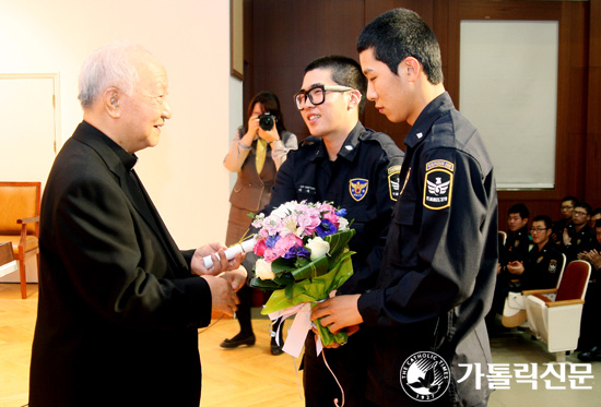 서울 경찰사목위 성년의 날 행사 다채