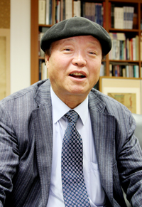 [저자와의 만남] 시조시집 「세족례」 펴낸 구중서 시인