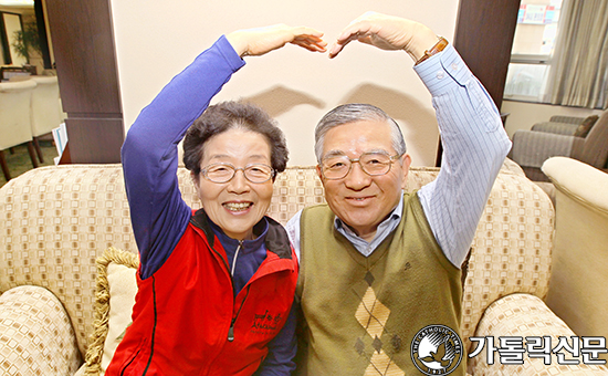 [저자와의 만남] 70대 인생을 재미있고 신나게 사는 이야기 / 김현·조동현씨 부부