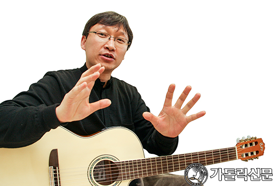 [문화인터뷰] 전주교구 성음악 지도 맡은 정범수 신부