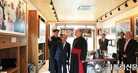 마재성지 ‘교황 방한 기념 특별사진전’