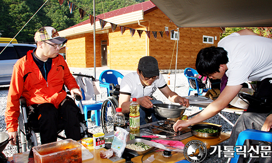 서천군장애인종합복지관, 장애인 야영 실시