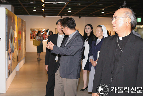 인천가대 조형예술대학, 교황 방한 기념 전시회 개최