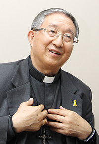 신임 주교회의 의장 김희중 대주교