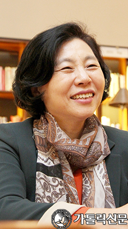 [저자와의 만남] 「사회적 모성 리더십」 펴낸 강영옥 박사