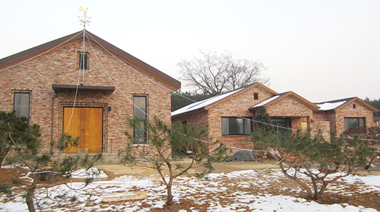 설립 80주년 맞는 광주대교구 장성 사거리본당