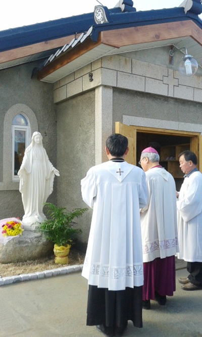 춘천교구 교암공소 개축 축복