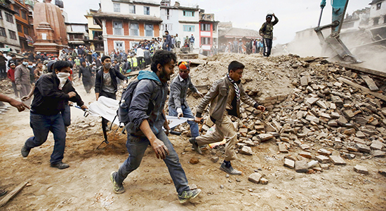 한국교회, 무너진 네팔 복구에 힘보탠다