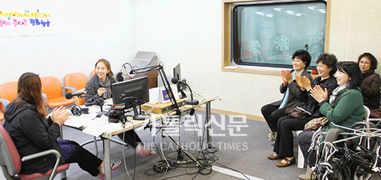 부산평화방송, 청취자 견학 프로그램 인기