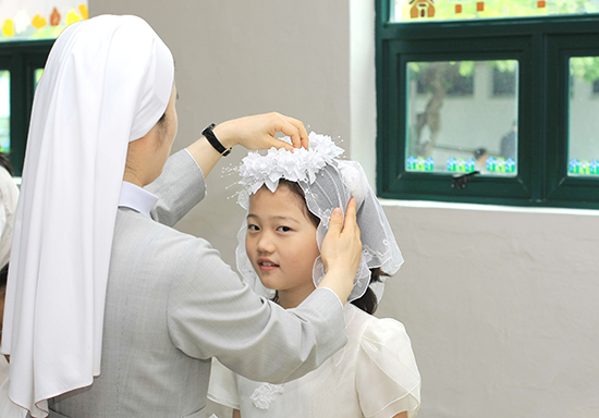 부산교구 사진공모전 수상자 발표… 금상에 최영욱씨 ‘첫영성체’