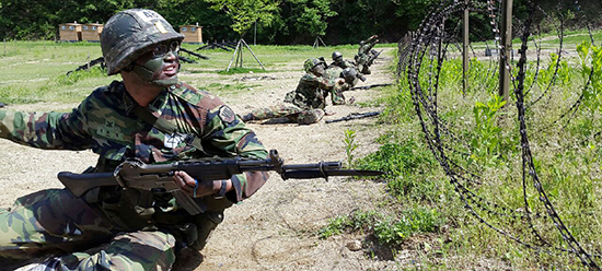 군장병 신앙생활 철통 경계… 군종신부가 책임진다