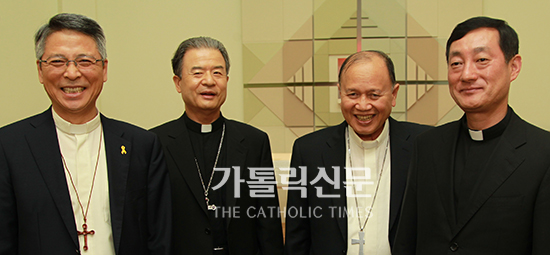 수원교구 문희종 보좌주교 탄생