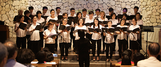 중동 열기보다 뜨거운 한인 신자 신앙열