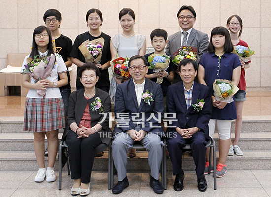 가톨릭출판사, 독후감 공모전 시상식 열어