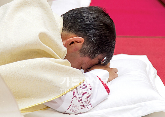 수원교구 문희종 주교 서품