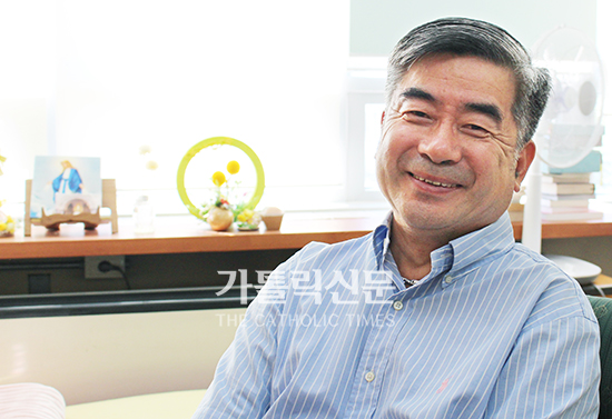 [저자와의 만남] ‘행복을 위한 탈출’ 펴낸 가톨릭영성심리상담소장 홍성남 신부