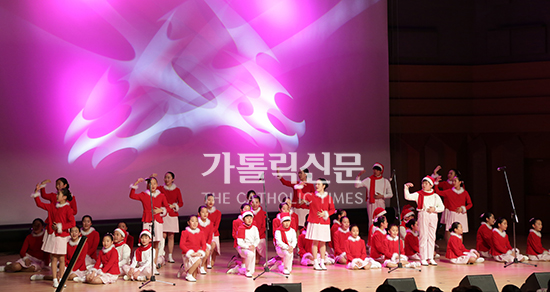 청주교구 새생명지원센터, 양육 미혼모 가정 위한 700인의 행복나눔콘서트