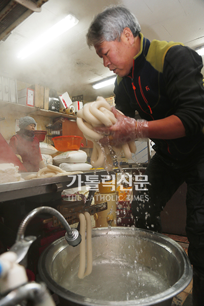 [사진] 설날 앞둔 방앗간 풍경