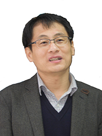 고딕건축-스콜라철학 연관성 다양한 자료로 입증한  「고딕건축과 스콜라철학」