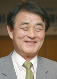 소설가 김용성씨 김동리문학상 수상
