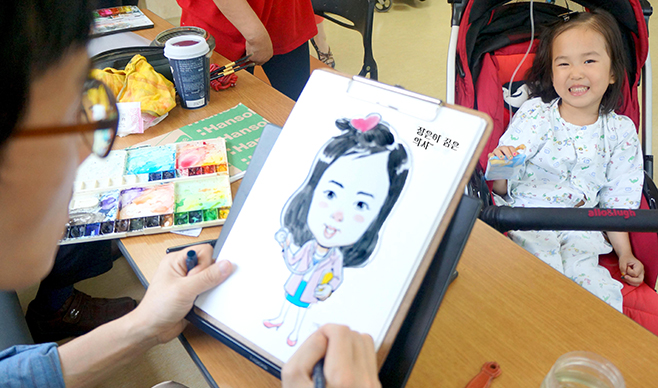 부천성모병원 소아병동 “아이들 꿈을 그려줘요”