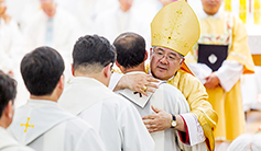 제3대 원주교구장 조규만 주교 착좌식 거행