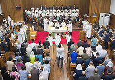 마산교구 진해 중앙동본당 설정 70주년 미사 봉헌