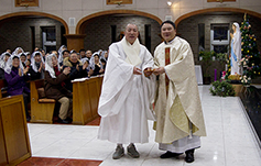 대구대교구 경산본당, 은해사 스님들과 밤미사 