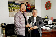 이종남 신부·정진명 회장, 중국교회로부터 감사패 받아
