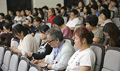 명동 도시피정, 지난날의 기쁨 속으로