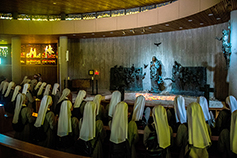 [포토에세이] 매듭을 푸시는 성모님 경당에서