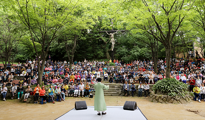 124위 복자 기념일에 열린 축제의 장