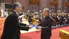 부산 평협, ‘본당 및 성지 순례’ 완주자 인증서·축복장 수여